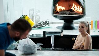 Hot Babe Fucked ROughly In The Tub