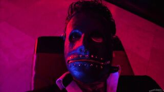 Inked cosplay bitch gets her pussy penetrated really hard