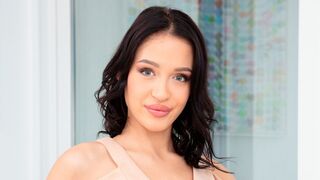 Adorable brunette gets her booty dicked for the first time